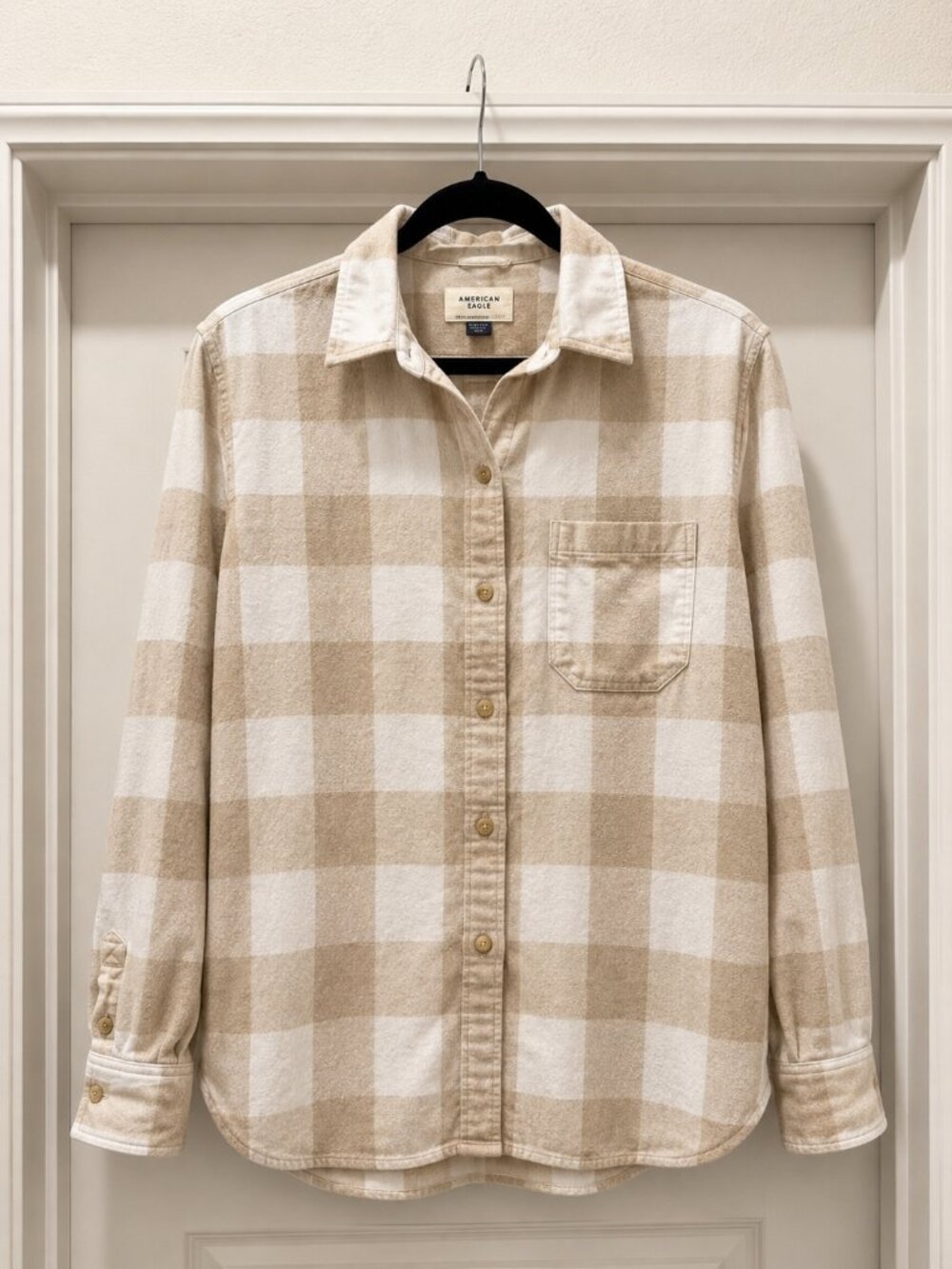 American Eagle Plaid Flannel Button-Up Shirt XS Cream Beige